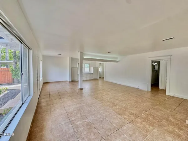 $3,500 | 1554 East Woodbury Road, Pasadena, CA 91104