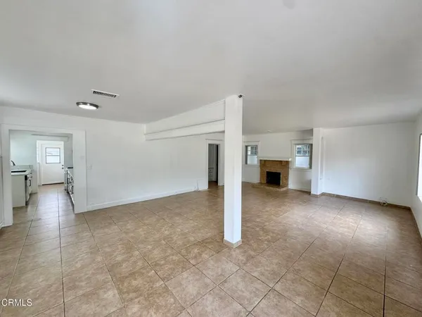 $3,500 | 1554 East Woodbury Road, Pasadena, CA 91104