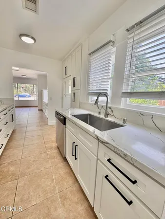 $3,500 | 1554 East Woodbury Road, Pasadena, CA 91104