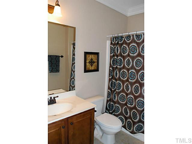 2726 Hidden Waters Circle Raleigh, NC 27614 - Photo 19 of 25 Bathroom