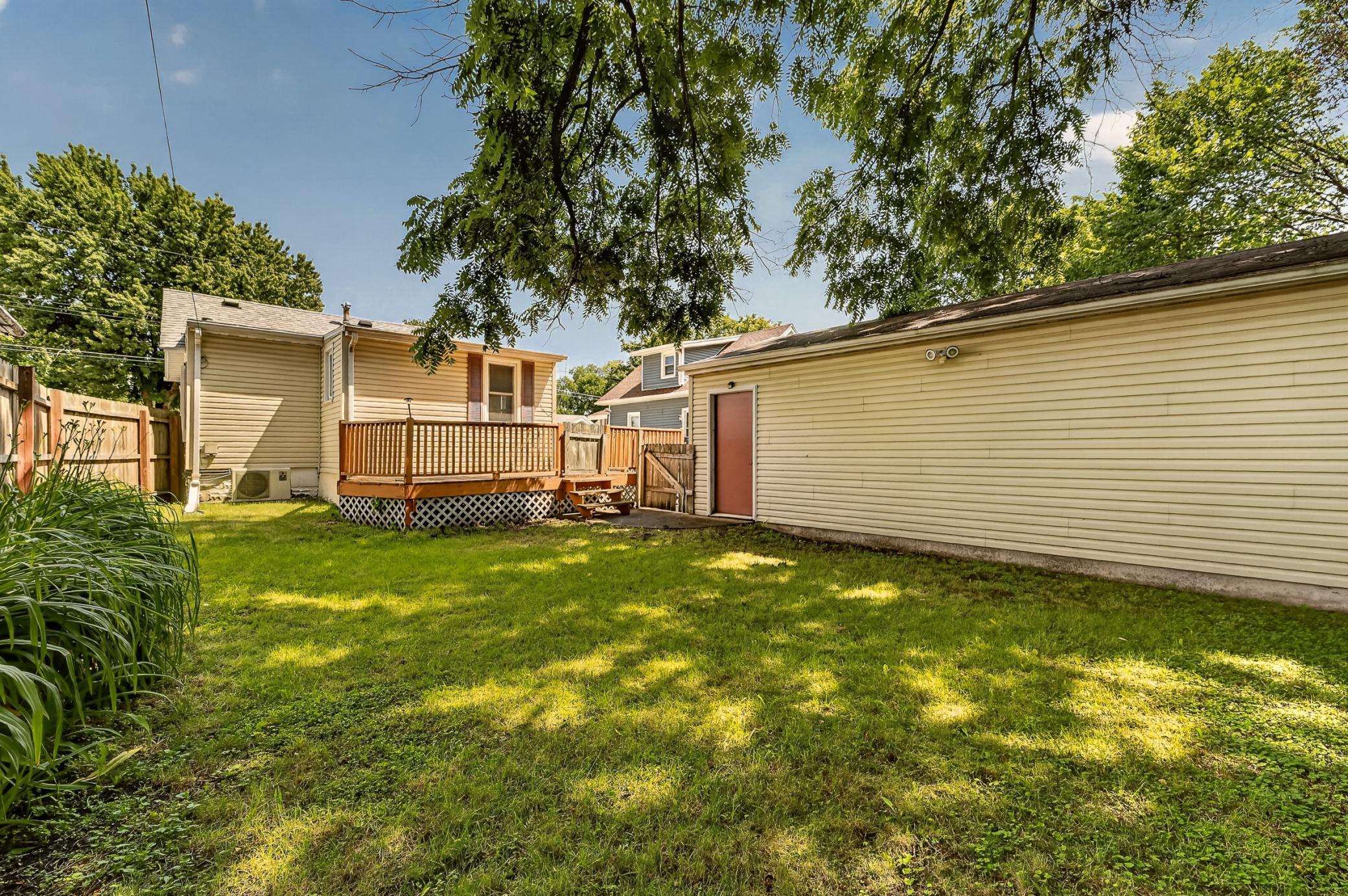 212 10 1/2 Street Southeast Rochester, MN 55904 - Photo 5 of 23