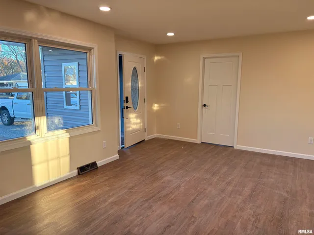 $204,900 | 504 Westhaven Drive, Centralia, IL 62801