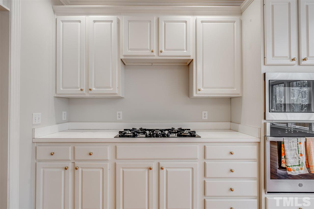 10621 Cahill Road Raleigh, NC 27614 - Photo 12 of 30