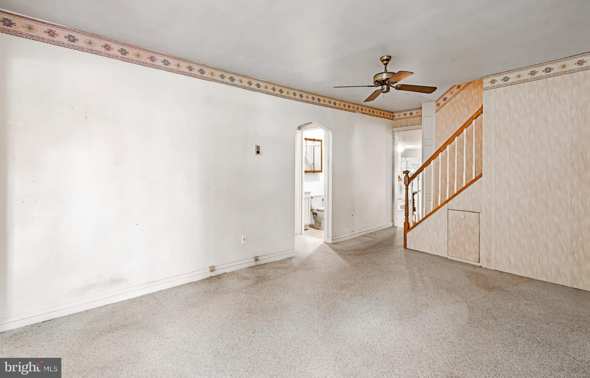 41 Spring Lake Drive Clementon, NJ 08021 - Photo 13 of 30 a view of an entryway with a small space