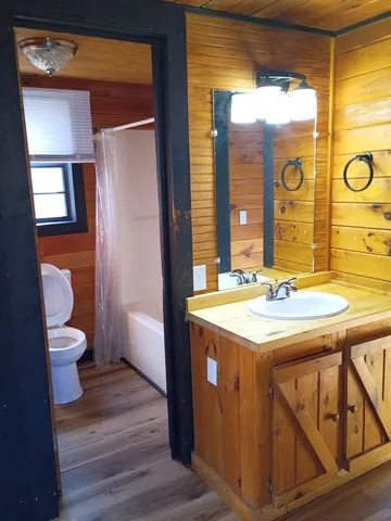 $1,950 | 202 Back Pine Way, Ellijay, GA 30536