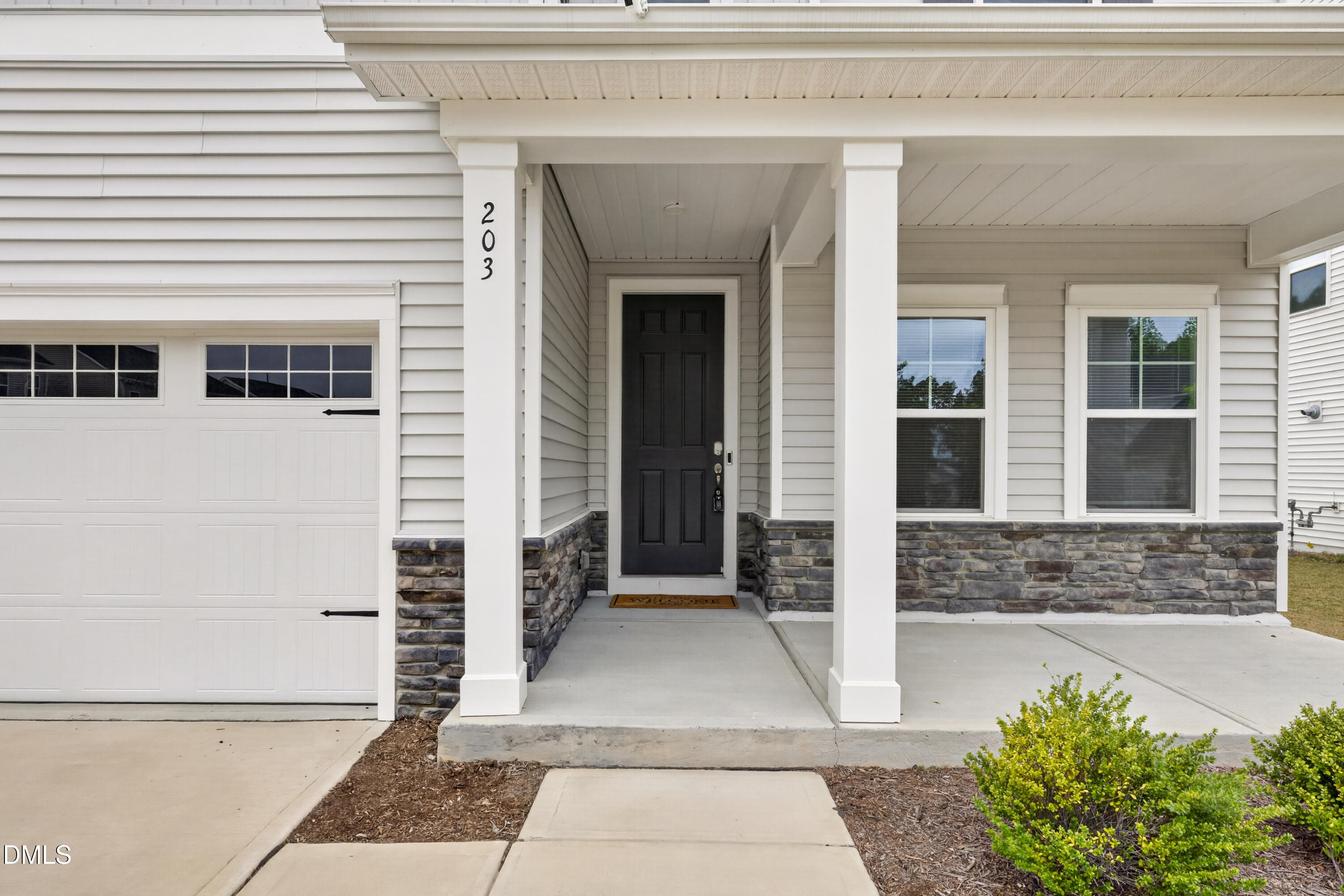 203 Sea Cave Lane Raleigh, NC 27610 - Photo 2 of 25