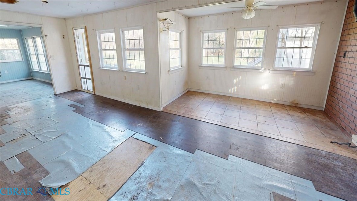 1678 Fitchetts Wharf Road Moon, VA 23119 - Photo 5 of 50