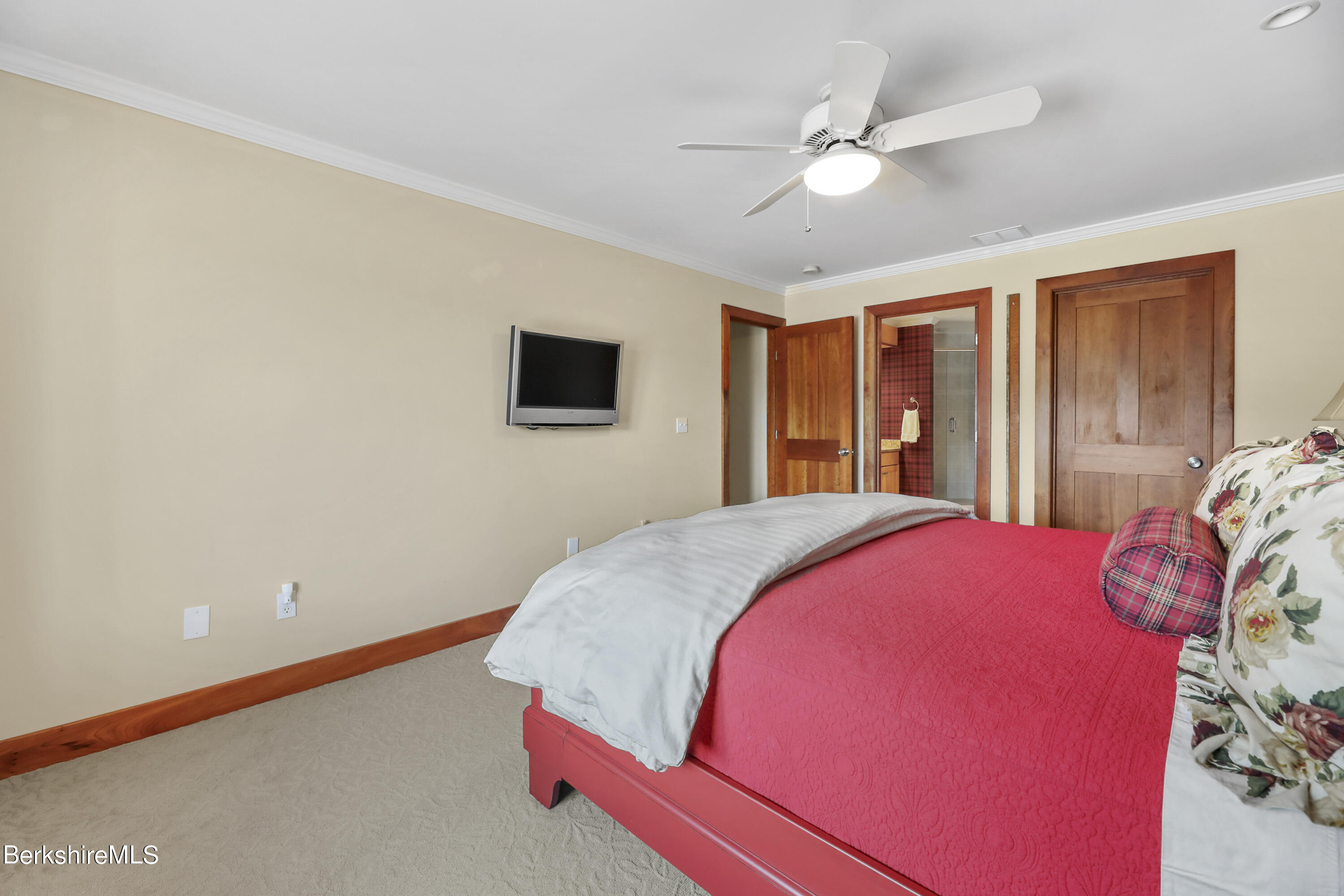 82 Stockbridge Terrace, Unit 82 Lee, MA 01238 - Photo 29 of 64 bedroom 2