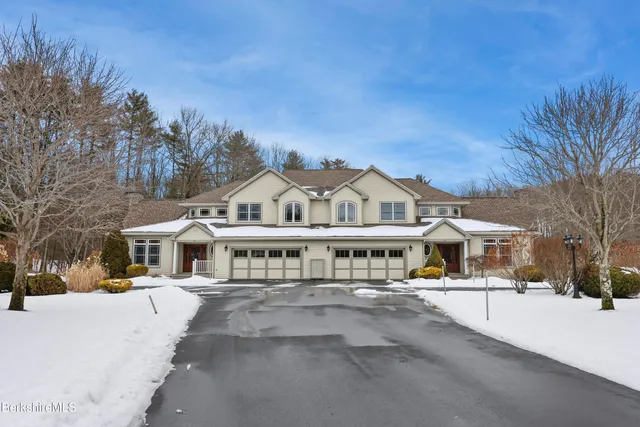 $1,250,000 | 82 Stockbridge Terrace, Unit 82, Lee, MA 01238