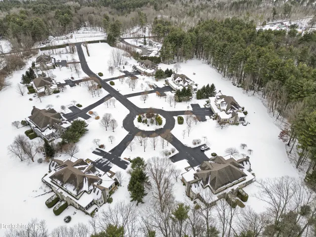 $1,250,000 | 82 Stockbridge Terrace, Unit 82, Lee, MA 01238