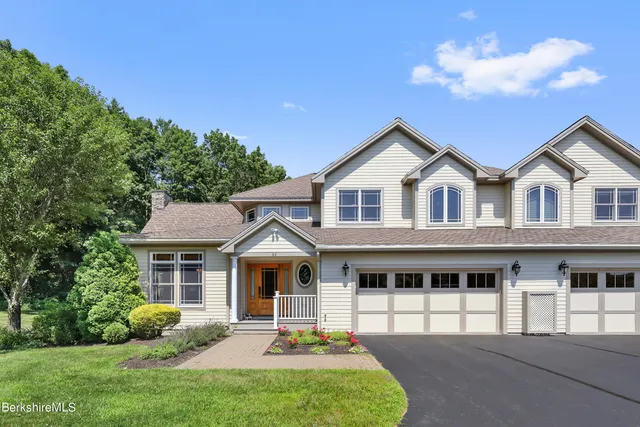 $1,250,000 | 82 Stockbridge Terrace, Unit 82, Lee, MA 01238