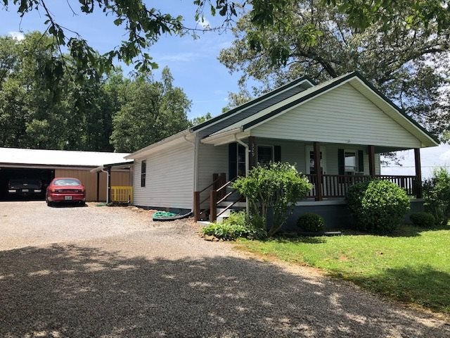329 Jones Road Taylors, SC 29687 - Photo 1 of 1 Gallery Image 1
