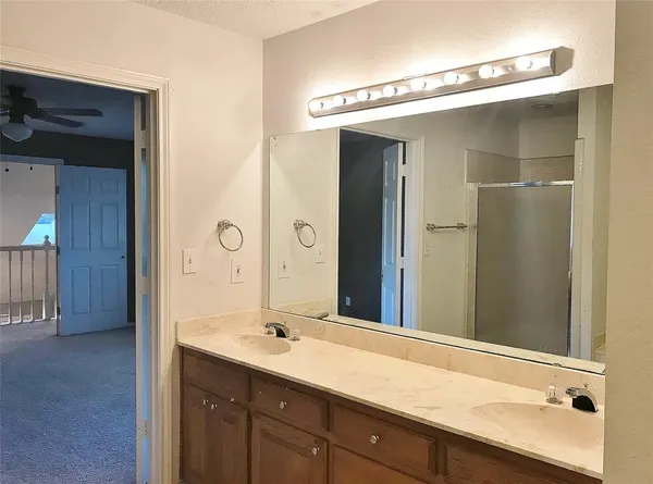 $1,995 | 1129 Bent Oaks Drive, Denton, TX 76210