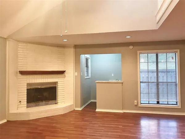 $1,995 | 1129 Bent Oaks Drive, Denton, TX 76210