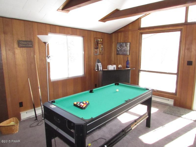 147 Roundhill Road Dingmans Ferry, PA 18328 - Photo 10 of 18
