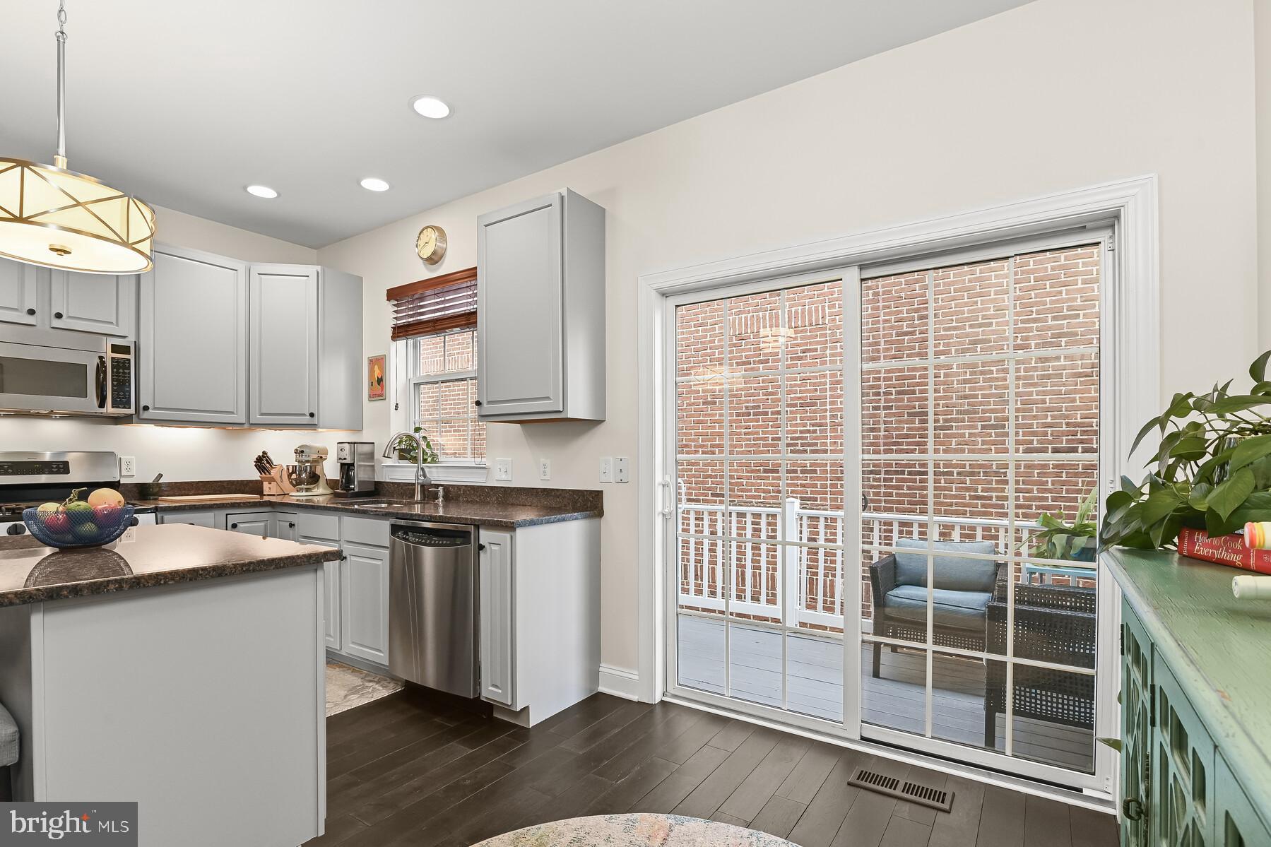 3202 Toone Street Baltimore, MD 21224 - Photo 37 of 54