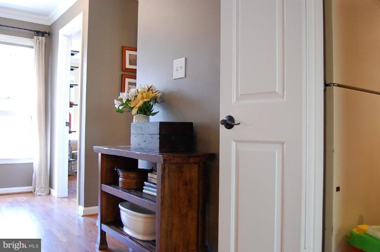 2107 North Rolfe Street, Unit D Arlington, VA 22209 - Photo 10 of 23 HALL