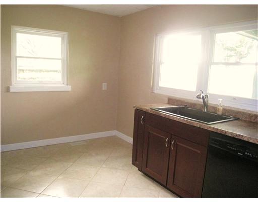 7100 New Carlisle Springfield, OH 45504 - Photo 5 of 15