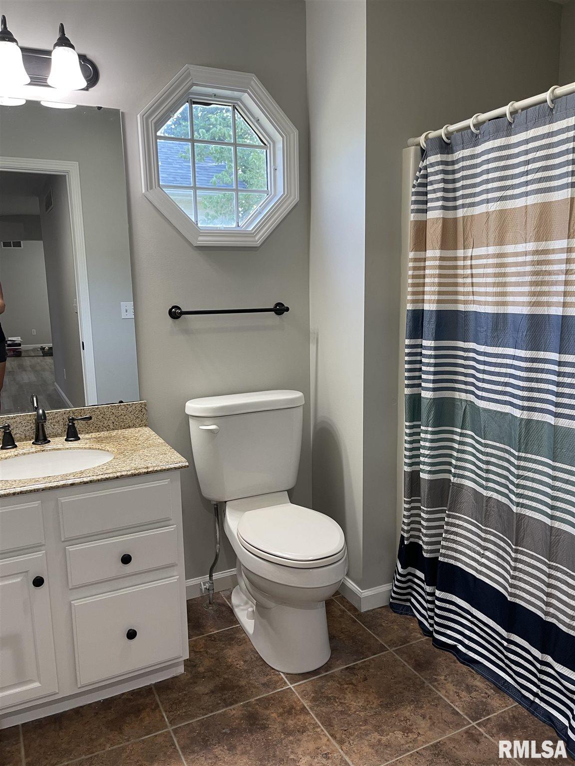 22 Maplehurst Drive Rochester, IL 62563 - Photo 13 of 25
