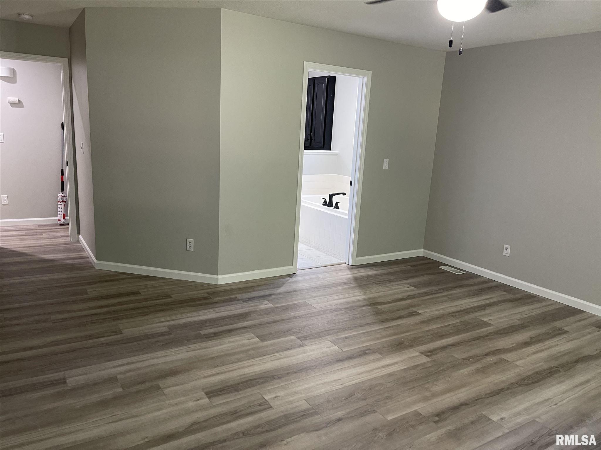 22 Maplehurst Drive Rochester, IL 62563 - Photo 18 of 25