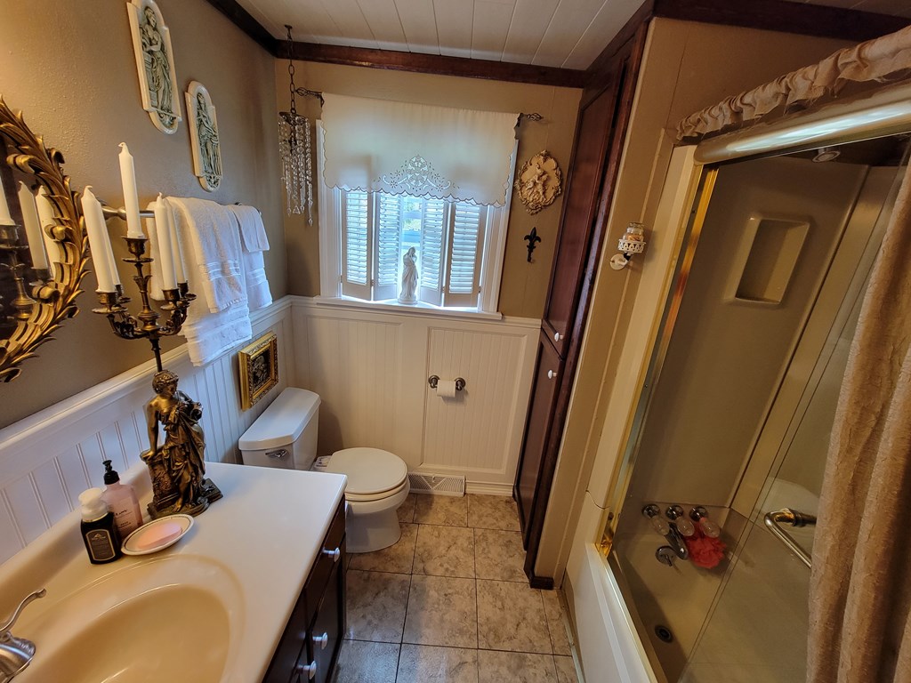 375 Schwab Road Venus, PA 16364 - Photo 17 of 27 Gallery Image 17