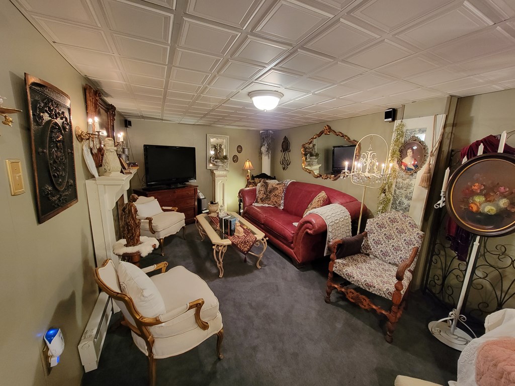 375 Schwab Road Venus, PA 16364 - Photo 21 of 27 Gallery Image 21