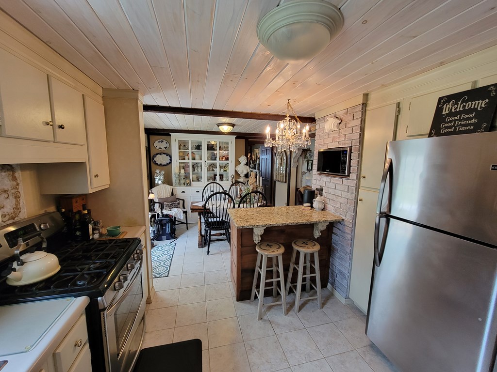 375 Schwab Road Venus, PA 16364 - Photo 10 of 27 Gallery Image 10