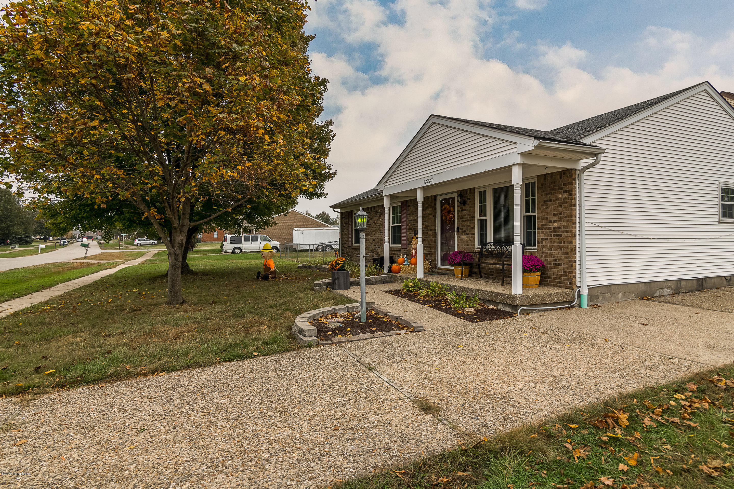 12227 Ridgemont Road Louisville, KY 40229 - Photo 26 of 26 DHI-3