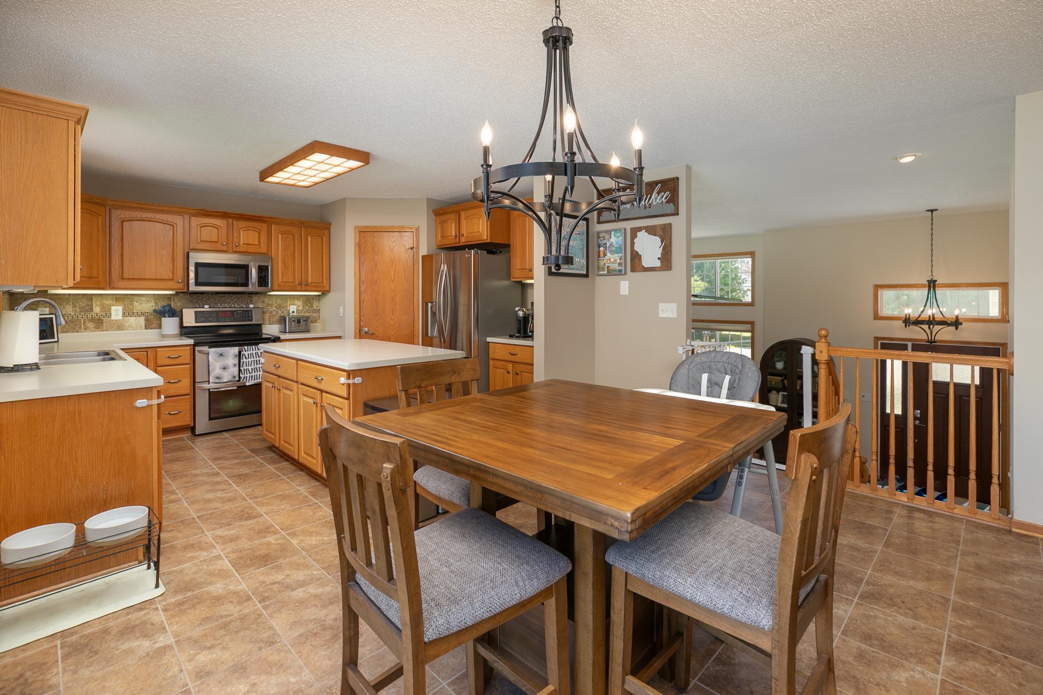5714 49th Avenue Northwest Rochester, MN 55901 - Photo 13 of 36