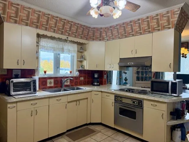 $159,000 | 469 U.S. Rte 1, Frenchville, ME 04745