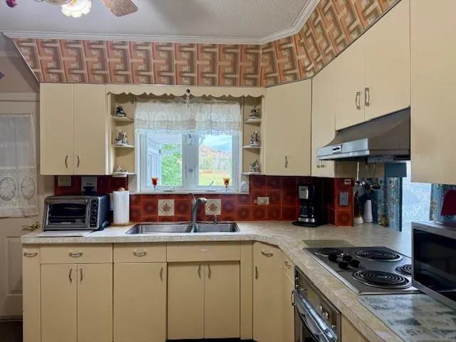 $159,000 | 469 U.S. Rte 1, Frenchville, ME 04745