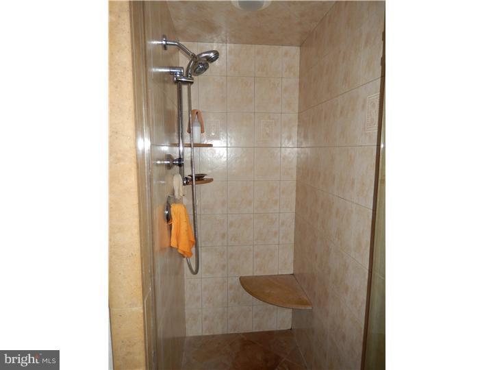 633 Paddock Road Havertown, PA 19083 - Photo 16 of 21