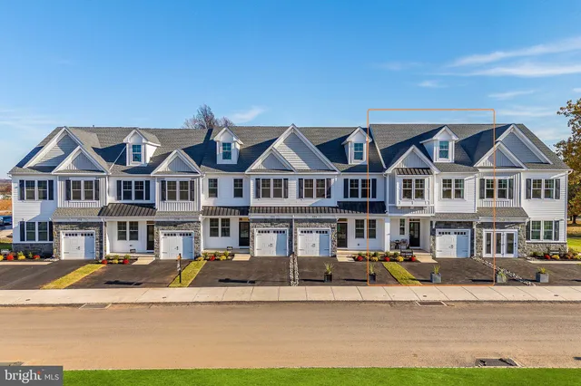 $610,990 | 458 Reagans Lane, Chalfont, PA 18914