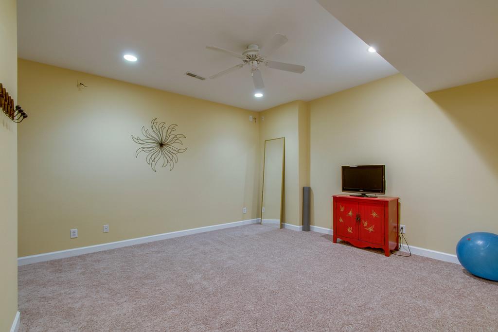 165 Hicks Road, Unit 8 Nashville, TN 37221 - Photo 5 of 26 Gallery Image 5