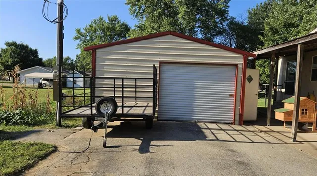 $85,000 | 103 West Willow Street, Weir, KS 66781