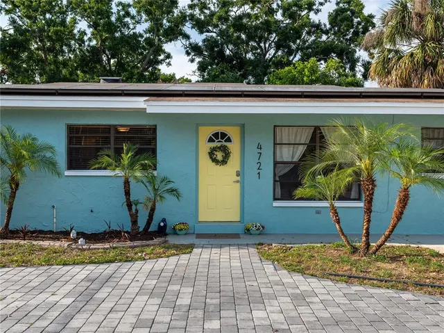 $2,700 | 4721 West Iowa Avenue, Tampa, FL 33616