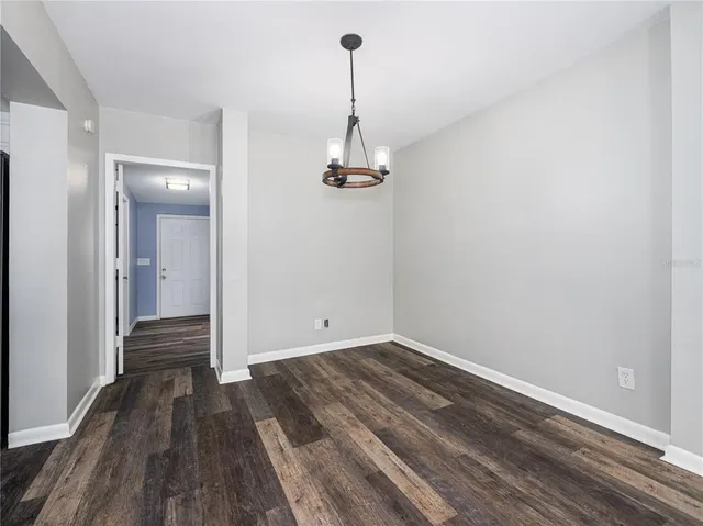 $2,700 | 4721 West Iowa Avenue, Tampa, FL 33616