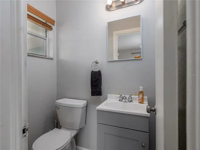 $2,700 | 4721 West Iowa Avenue, Tampa, FL 33616