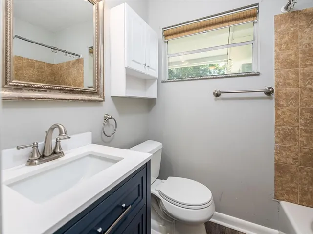 $2,700 | 4721 West Iowa Avenue, Tampa, FL 33616