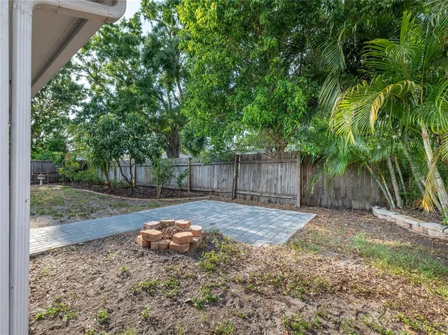 $2,700 | 4721 West Iowa Avenue, Tampa, FL 33616