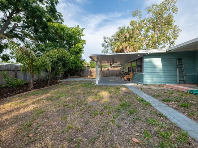 $2,700 | 4721 West Iowa Avenue, Tampa, FL 33616