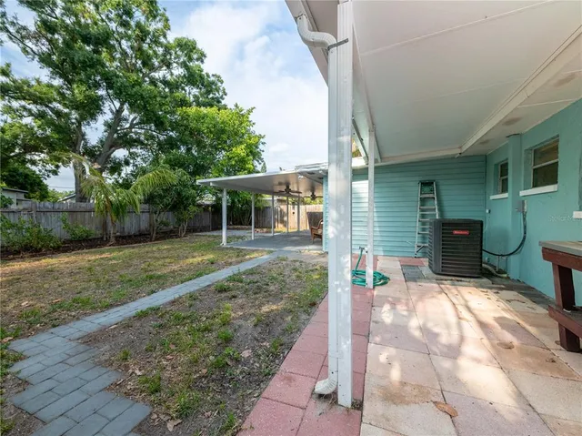 $2,700 | 4721 West Iowa Avenue, Tampa, FL 33616