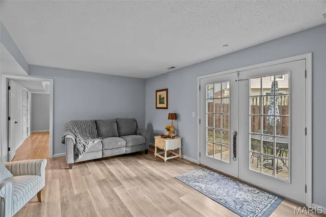 $299,999 | 13312 Wood Chapel Drive, St. Louis, MO 63141