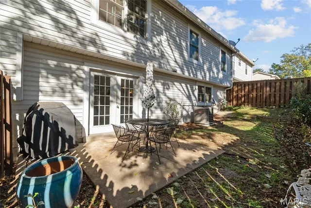 $299,999 | 13312 Wood Chapel Drive, St. Louis, MO 63141