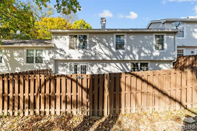 $299,999 | 13312 Wood Chapel Drive, St. Louis, MO 63141