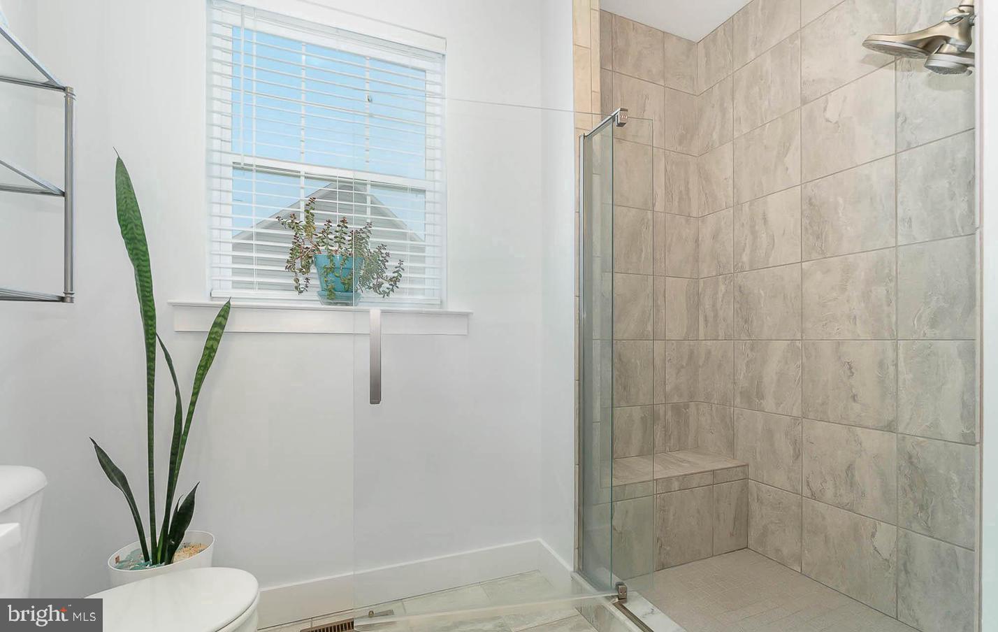 6682 Hickory Road Stewartstown, PA 17363 - Photo 8 of 10 similar photo