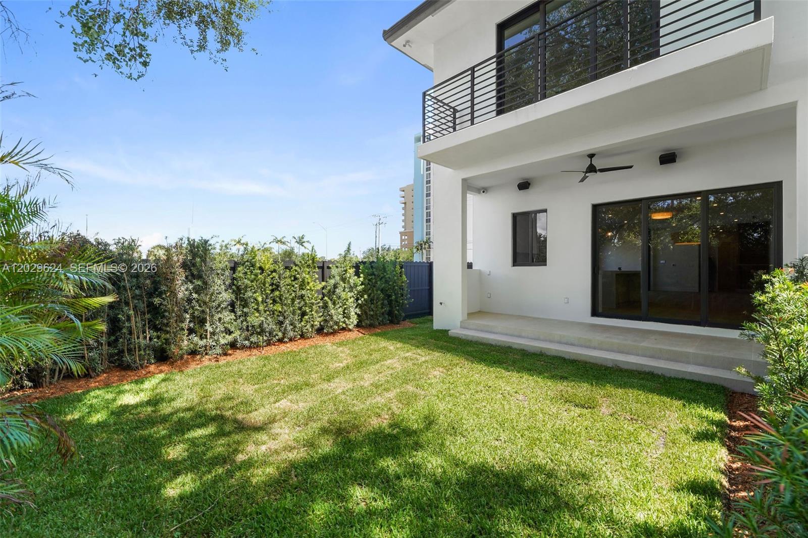 2735 Southwest 23rd Terrace Miami, FL 33145 - Photo 49 of 54