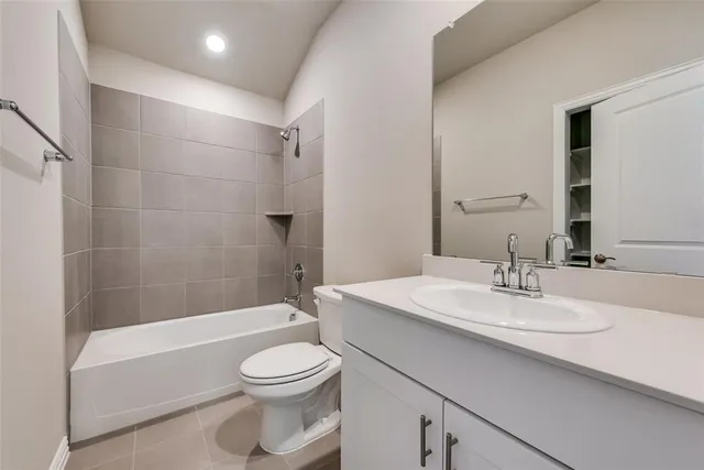 $2,850 | 2124 Sun Star Drive, Haslet, TX 76052