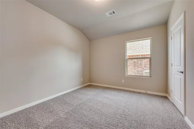 $2,850 | 2124 Sun Star Drive, Haslet, TX 76052