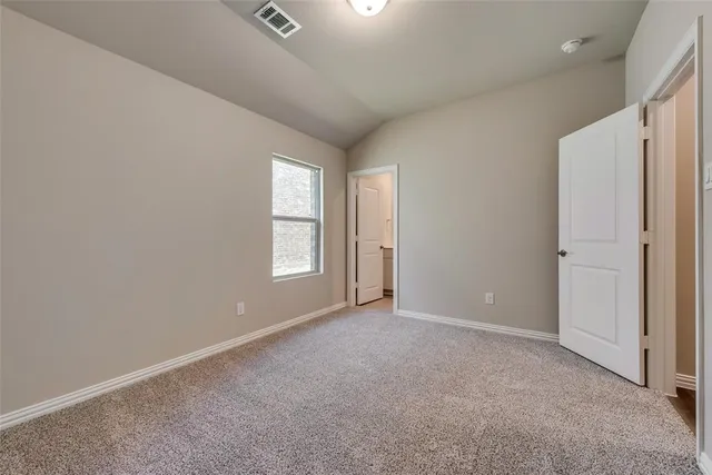 $2,850 | 2124 Sun Star Drive, Haslet, TX 76052